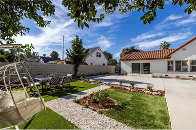 820 E Cameron Avenue, West Covina, CA 91790 - Photo 25