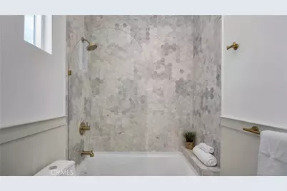 1351 Seward St, Los Angeles, CA 90028 - Photo 23