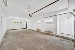 4103 S Normandie Ave, Los Angeles, CA 90037 - Photo 17