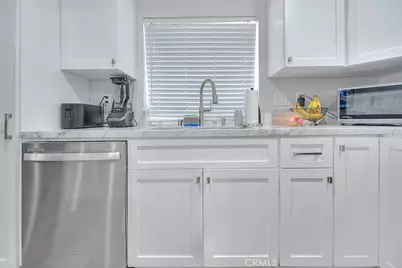 959 -959B Kenwood Street, Upland, CA 91784 - Photo 17