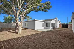 543 E Lincoln St, Carson, CA 90745 - Photo 7