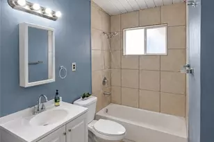 945 E 5th St, Ontario, CA 91764 - Photo 13