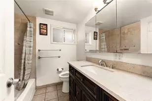 1038 E Walnut Creek Pkwy, West Covina, CA 91790 - Photo 17