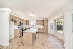 7650 Stoney Creek Ct, Highland, CA 92346 - Photo 7