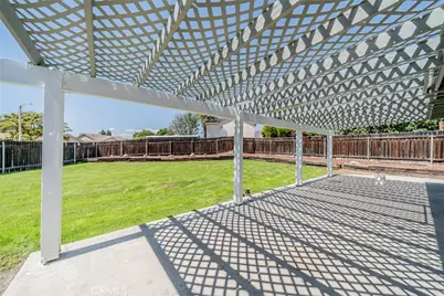 7650 Stoney Creek Court, Highland, CA 92346 - Photo 21
