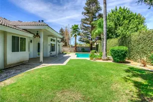 10918 Rosslyn Ln, Bakersfield, CA 93311 - Photo 15