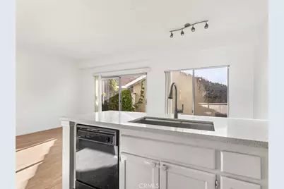 194 Greenmoor, Irvine, CA 92614 - Photo 15