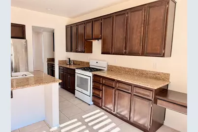 6879 Red Cardinal Court, Corona, CA 92880 - Photo 5