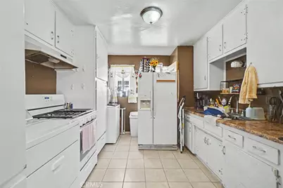 3249 E 4th, Los Angeles, CA 90063 - Photo 9