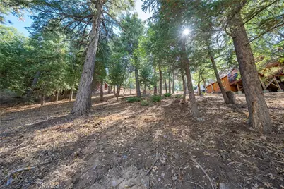 43326 Shasta Road, Big Bear Lake, CA 92315 - Photo 25