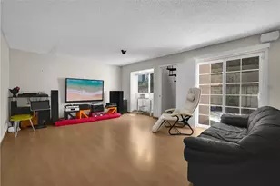 1020 De La Fuente St, Monterey Park, CA 91754 - Photo 25