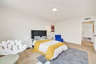 595 W 13th St, San Pedro, CA 90731 - Photo 17