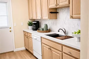 11311 Tampa Ave, Porter Ranch, CA 91326 - Photo 9