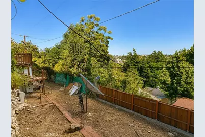 142 Stockbridge, Alhambra, CA 91801 - Photo 19