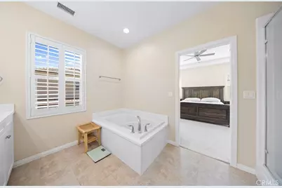 107 Overbrook, Irvine, CA 92620 - Photo 13