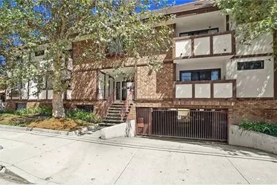 6250 Fulton Avenue #105, Van Nuys, CA 91401 - Photo 1
