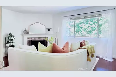 432 S Oak Knoll Avenue #4, Pasadena, CA 91101 - Photo 3