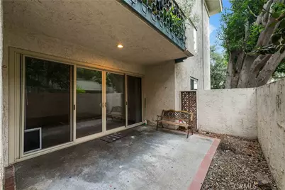 985 E California Boulevard, Pasadena, CA 91106 - Photo 23