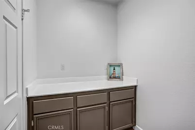 13584 Kitty Hawk, Victorville, CA 92392 - Photo 17
