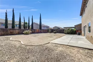 14731 Hondo, Victorville, CA 92394 - Photo 25