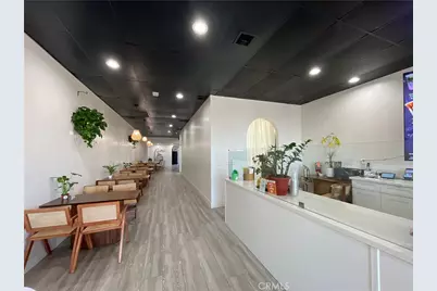 909 W Foothill Boulevard, Claremont, CA 91711 - Photo 1