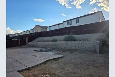 10266 Susan, Hesperia, CA 92345 - Photo 11