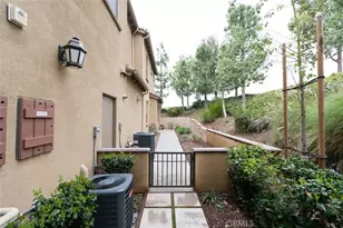 965 Sweetbriar Ln, Azusa, CA 91702 - Photo 5