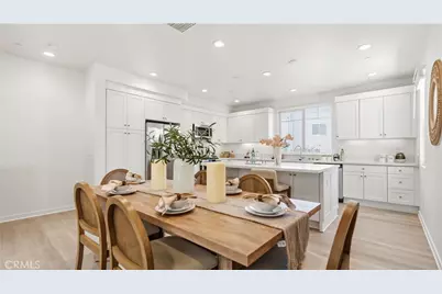 111 Episode, Irvine, CA 92618 - Photo 27