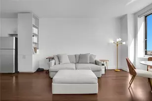 3810 Wilshire Blvd, Los Angeles, CA 90010 - Photo 9