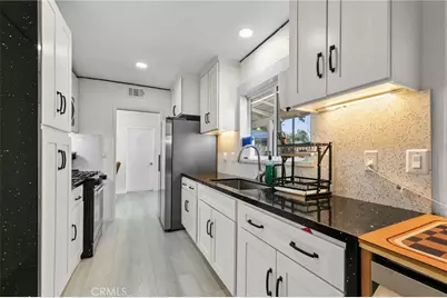 1681 E La Deney, Ontario, CA 91764 - Photo 7