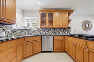 19832 Acre St, Northridge, CA 91324 - Photo 13