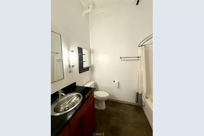 420 S San Pedro Street #405, Los Angeles, CA 90013 - Photo 11