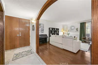 700 S Lake Avenue #109, Pasadena, CA 91106 - Photo 3