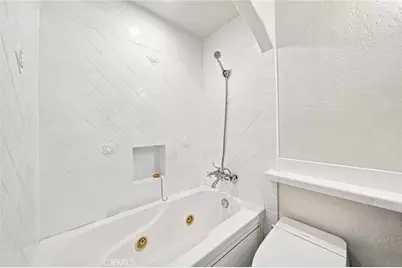 2222 N Beachwood Drive #105, Los Angeles, CA 90068 - Photo 23