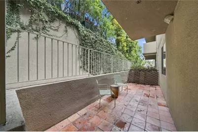 2222 N Beachwood Drive #105, Los Angeles, CA 90068 - Photo 25