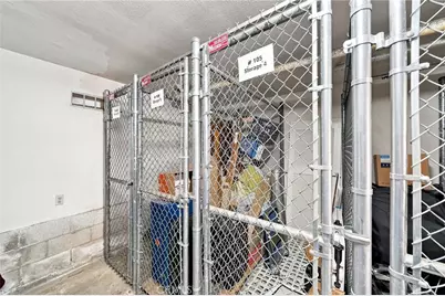 2222 N Beachwood Drive #105, Los Angeles, CA 90068 - Photo 35