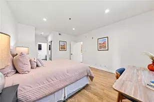 2222 N Beachwood Dr, Los Angeles, CA 90068 - Photo 15