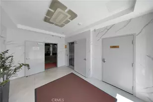 2939 Leeward, Los Angeles, CA 90005 - Photo 23