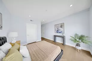 2939 Leeward, Los Angeles, CA 90005 - Photo 37