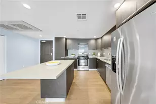2939 Leeward, Los Angeles, CA 90005 - Photo 33