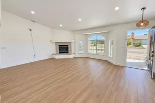 10968 Nambe, Apple Valley, CA 92308 - Photo 5