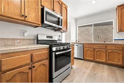 1682 Carmel Cir W, Upland, CA 91784 - Photo 5
