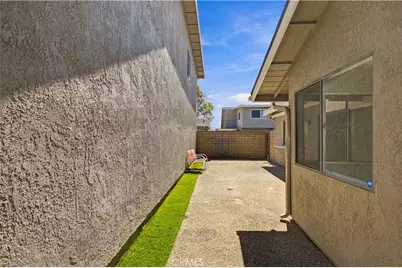 1682 Carmel Cir W, Upland, CA 91784 - Photo 25