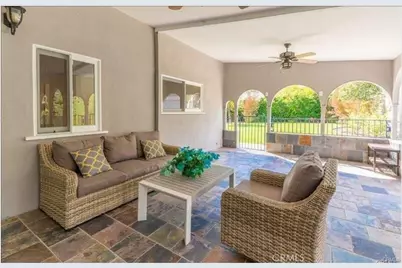 555 Sierra Madre Boulevard, San Marino, CA 91108 - Photo 37