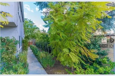 555 Sierra Madre Boulevard, San Marino, CA 91108 - Photo 53