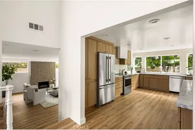 3106 Lilly Avenue, Los Alamitos, CA 90808 - Photo 11