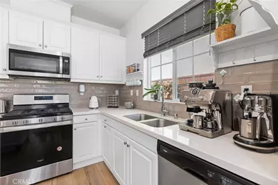 3337 S Honeysuckle Avenue, Ontario, CA 91761 - Photo 7