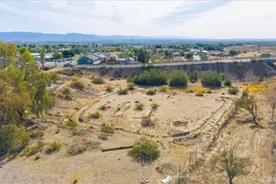 801 Valley, Needles, CA 92363 - Photo 41