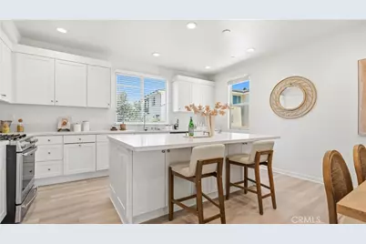 111 Episode, Irvine, CA 92618 - Photo 23