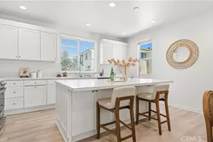 111 Episode, Irvine, CA 92618 - Photo 23